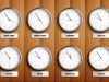 На часах показано точное время в разных городах