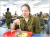 Командование Армии Израиля обеспокоено тем, что солдаты в выходные дни употребляют алкогольные напитки