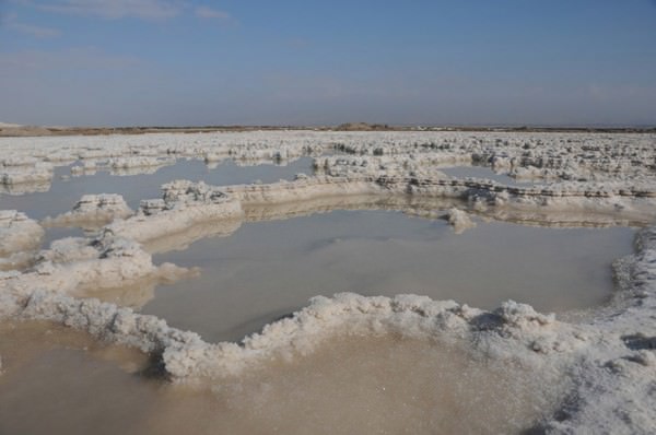 В Мертвое море нальют воды из Красного